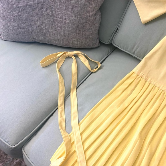 Vintage-Laura Mae-Sunny Yellow drop waist pleated skirt dress w/matching belt 💛 - Picture 5 of 6